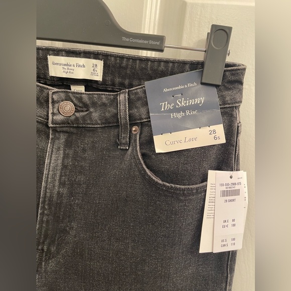 Abercrombie & Fitch Skinny high rise w/ vent hem. *6 SHORT* and CURVE LOVE - Picture 7 of 9